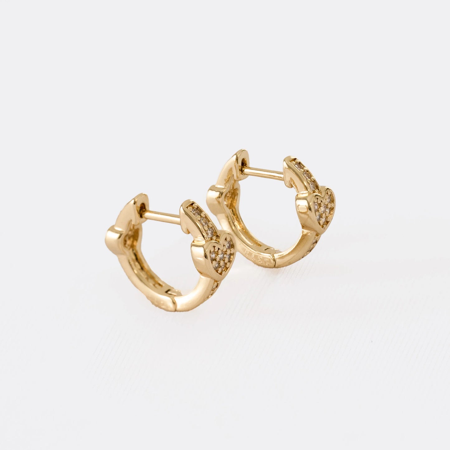 Pendientes Aretes Love Whisper