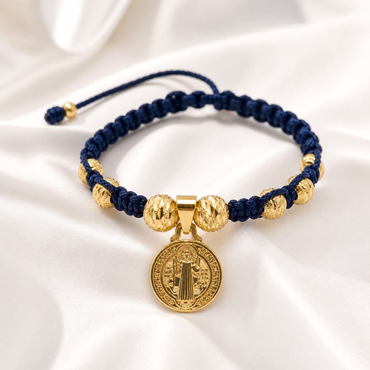 Pulsera de San Benito en oro